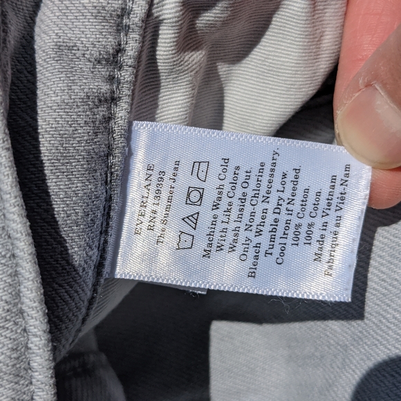 Everlane Summer Jean - Picture 9 of 12